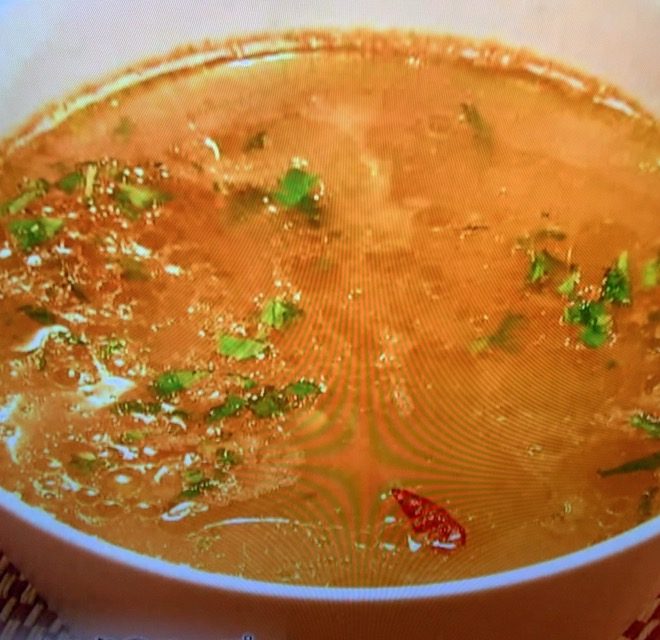 ヒヨコ豆とトマトパスタのスープ