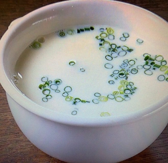 豆乳卵スープ